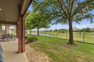 9601 Grandview Dr, Denton, TX 76207 - Photo 29
