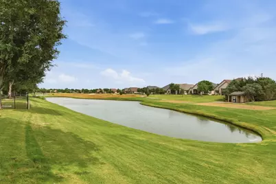 9601 Grandview Drive, Denton, TX 76207 - Photo 33