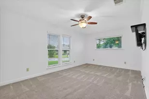 2101 Brentgate Dr, Arlington, TX 76017 - Photo 31