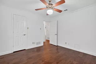 2101 Brentgate Dr, Arlington, TX 76017 - Photo 33