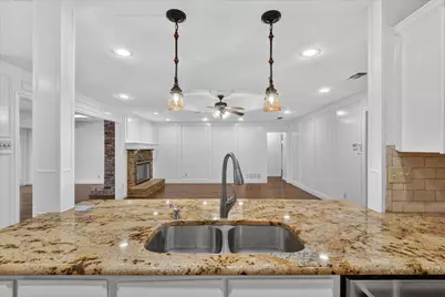 2101 Brentgate Drive, Arlington, TX 76017 - Photo 17
