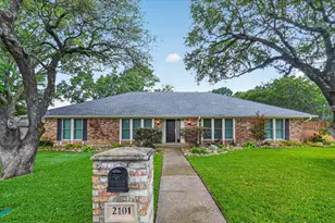 2101 Brentgate Dr, Arlington, TX 76017 - Photo 1