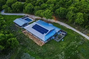 6434 County Rd 304, Grandview, TX 76050 - Photo 3