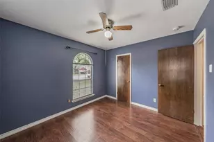 733 Bluebonnet Dr, Hurst, TX 76053 - Photo 31