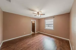 733 Bluebonnet Dr, Hurst, TX 76053 - Photo 17