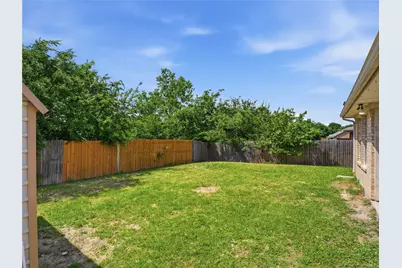 104 Adams Drive, Crowley, TX 76036 - Photo 17