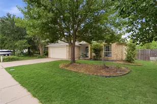 104 Adams Dr, Crowley, TX 76036 - Photo 19