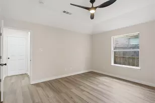 104 Adams Dr, Crowley, TX 76036 - Photo 11