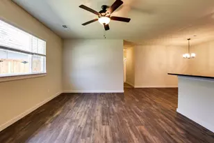 652 Blackland dr, Venus, TX 76084 - Photo 5