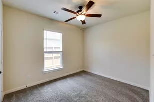652 Blackland dr, Venus, TX 76084 - Photo 17