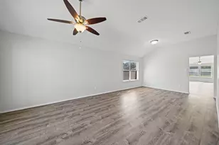 1216 Urban Dr, DeSoto, TX 75115 - Photo 3