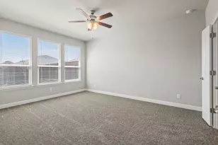 225 Roundstone Rd, Fort Worth, TX 76052 - Photo 7