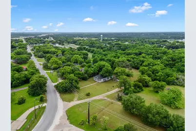 402 N Bordon Street, Lorena, TX 76655 - Photo 35