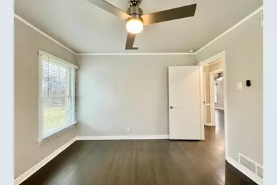 515 Bondstone Drive, Dallas, TX 75218 - Photo 13