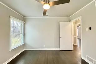 515 Bondstone Dr, Dallas, TX 75218 - Photo 13
