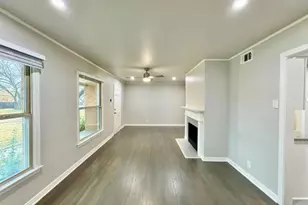 515 Bondstone Dr, Dallas, TX 75218 - Photo 3