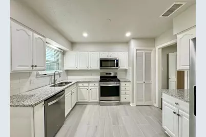 515 Bondstone Drive, Dallas, TX 75218 - Photo 7