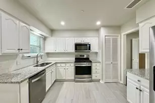 515 Bondstone Dr, Dallas, TX 75218 - Photo 7