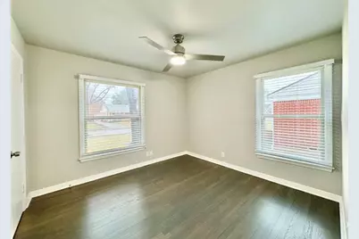 515 Bondstone Drive, Dallas, TX 75218 - Photo 15