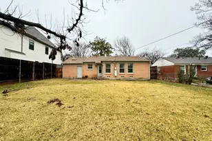 515 Bondstone Dr, Dallas, TX 75218 - Photo 19