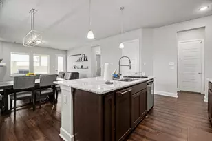 1425 Eclipse Rd, Aubrey, TX 76227 - Photo 5