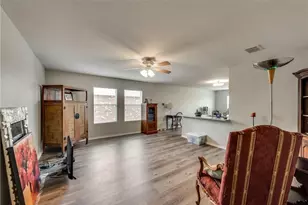 1210 Augustin Dr, Princeton, TX 75407 - Photo 5
