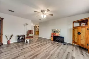 1210 Augustin Dr, Princeton, TX 75407 - Photo 7