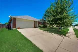 1210 Augustin Dr, Princeton, TX 75407 - Photo 25