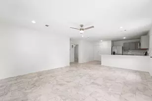 136 Erie St, Mabank, TX 75156 - Photo 5