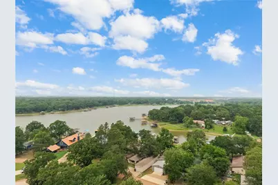 136 Erie Street, Mabank, TX 75156 - Photo 17