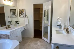 9421 Vista, Irving, TX 75063 - Photo 27