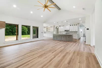 250 Private Road 45855, Blossom, TX 75416 - Photo 9