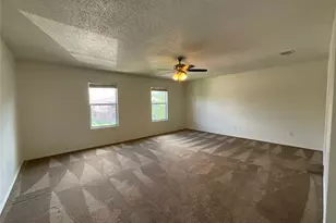 2233 Chestnut Dr, Little Elm, TX 75068 - Photo 11