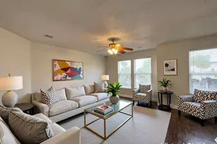 2233 Chestnut Dr, Little Elm, TX 75068 - Photo 9