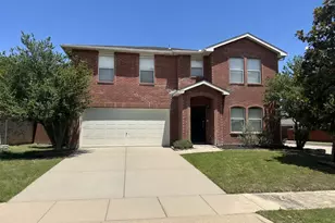 2233 Chestnut Dr, Little Elm, TX 75068 - Photo 1