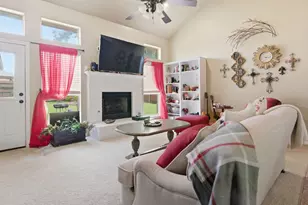 8461 Golf Club Cir, Fort Worth, TX 76179 - Photo 9