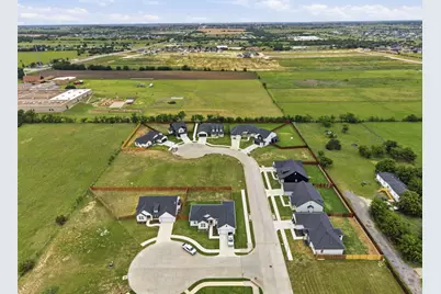 585 Highview Court, Godley, TX 76044 - Photo 11