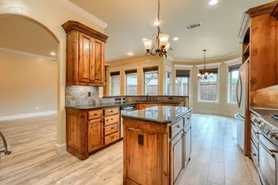 8009 Canyon Oak Drive, North Richland Hills, TX 76182 - Photo 21