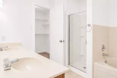 2811 Ravens Court, Arlington, TX 76001 - Photo 13