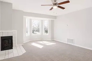 2811 Ravens Ct, Arlington, TX 76001 - Photo 11