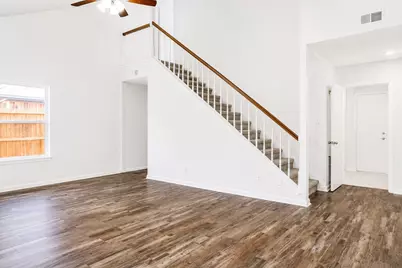 2811 Ravens Court, Arlington, TX 76001 - Photo 5