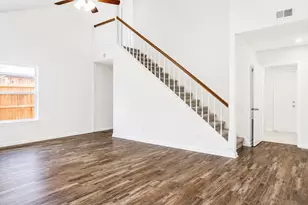 2811 Ravens Ct, Arlington, TX 76001 - Photo 5