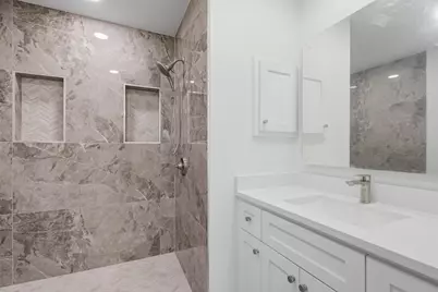 7515 Meadow Oaks Drive, Dallas, TX 75230 - Photo 19