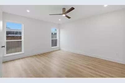 7515 Meadow Oaks Drive, Dallas, TX 75230 - Photo 17