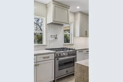 1334 El Patio Drive, Dallas, TX 75218 - Photo 9