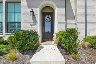 2341 Longspur Dr, Fort Worth, TX 76008 - Photo 3