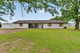 603 Conveyor Dr, Joshua, TX 76058 - Photo 1