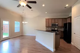 517 Highpark Ct, Lake Dallas, TX 75065 - Photo 15