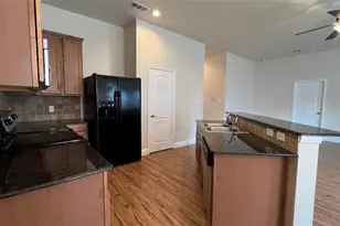 517 Highpark Ct, Lake Dallas, TX 75065 - Photo 11