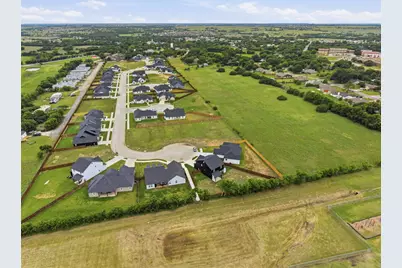 593 Highview Court, Godley, TX 76044 - Photo 15
